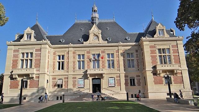 Montrouge/immobilier/CENTURY21 Côté Mairie/hotel de ville mairie montrouge