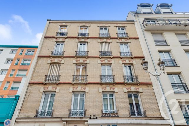 Appartement F4 à vendre - 4 pièces - 127.21 m2 - MONTROUGE - 92 - ILE-DE-FRANCE - Century 21 Côté Mairie