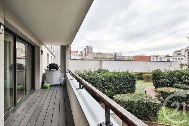 Appartement F5 à vendre - 5 pièces - 106.9 m2 - MONTROUGE - 92 - ILE-DE-FRANCE - Century 21 Côté Mairie