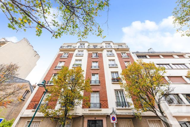 Appartement F3 à vendre - 3 pièces - 63.0 m2 - MONTROUGE - 92 - ILE-DE-FRANCE - Century 21 Côté Mairie