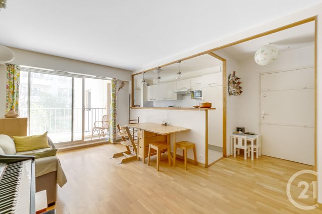 Appartement F4 à vendre - 4 pièces - 78.96 m2 - MONTROUGE - 92 - ILE-DE-FRANCE - Century 21 Côté Mairie