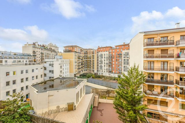 Appartement F2 à vendre - 2 pièces - 45.5 m2 - MONTROUGE - 92 - ILE-DE-FRANCE - Century 21 Côté Mairie