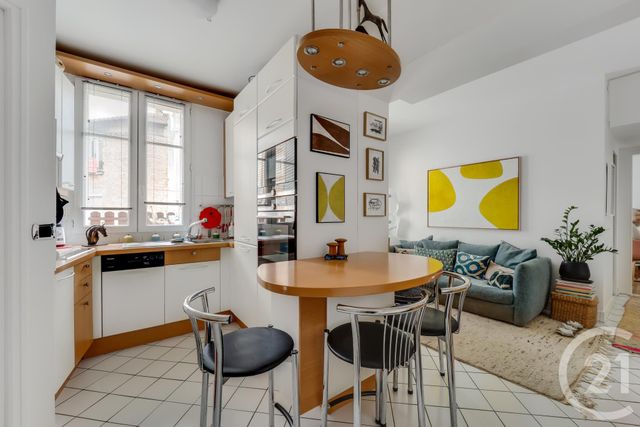 Appartement F3 à vendre - 3 pièces - 54.02 m2 - MONTROUGE - 92 - ILE-DE-FRANCE - Century 21 Côté Mairie
