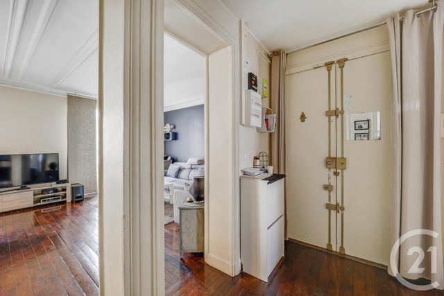 Appartement F3 à vendre - 3 pièces - 60.31 m2 - MONTROUGE - 92 - ILE-DE-FRANCE - Century 21 Côté Mairie