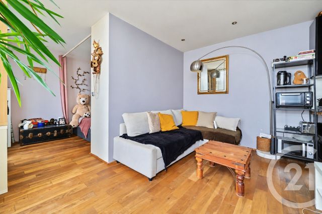 Appartement F2 à vendre - 2 pièces - 28.07 m2 - MONTROUGE - 92 - ILE-DE-FRANCE - Century 21 Côté Mairie
