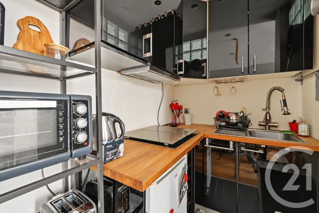 Appartement F2 à vendre - 2 pièces - 28.07 m2 - MONTROUGE - 92 - ILE-DE-FRANCE - Century 21 Côté Mairie