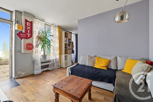 Appartement F2 à vendre - 2 pièces - 28.07 m2 - MONTROUGE - 92 - ILE-DE-FRANCE - Century 21 Côté Mairie