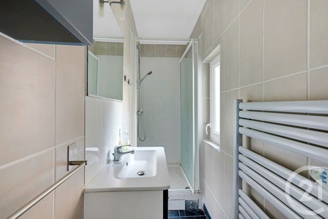 Appartement F2 à vendre - 2 pièces - 38.55 m2 - MONTROUGE - 92 - ILE-DE-FRANCE - Century 21 Côté Mairie