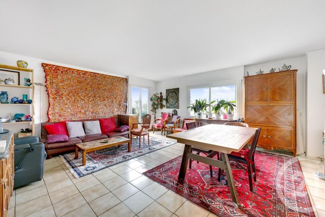 Appartement F4 à vendre - 4 pièces - 98.42 m2 - MONTROUGE - 92 - ILE-DE-FRANCE - Century 21 Côté Mairie