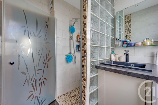 Appartement F4 à vendre - 4 pièces - 71.76 m2 - CHATILLON - 92 - ILE-DE-FRANCE - Century 21 Côté Mairie