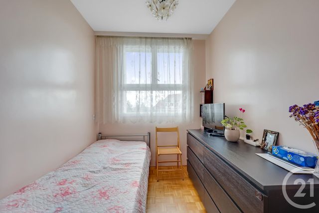 Appartement F4 à vendre - 4 pièces - 71.76 m2 - CHATILLON - 92 - ILE-DE-FRANCE - Century 21 Côté Mairie
