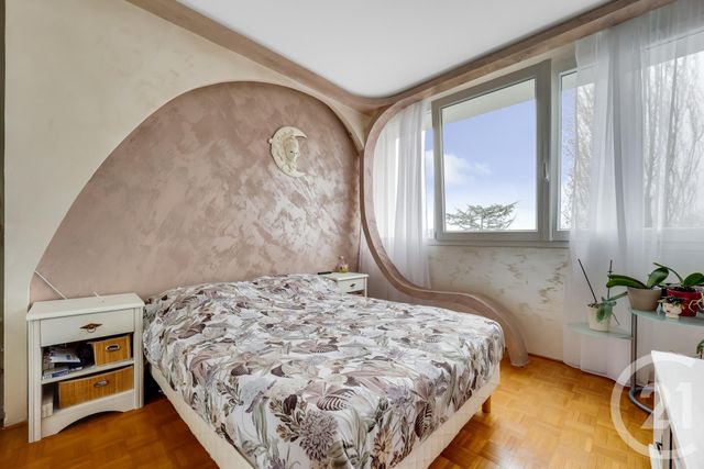 Appartement F4 à vendre - 4 pièces - 71.76 m2 - CHATILLON - 92 - ILE-DE-FRANCE - Century 21 Côté Mairie
