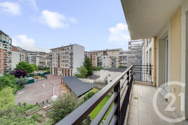 Appartement F2 à vendre - 2 pièces - 44.94 m2 - MONTROUGE - 92 - ILE-DE-FRANCE - Century 21 Côté Mairie