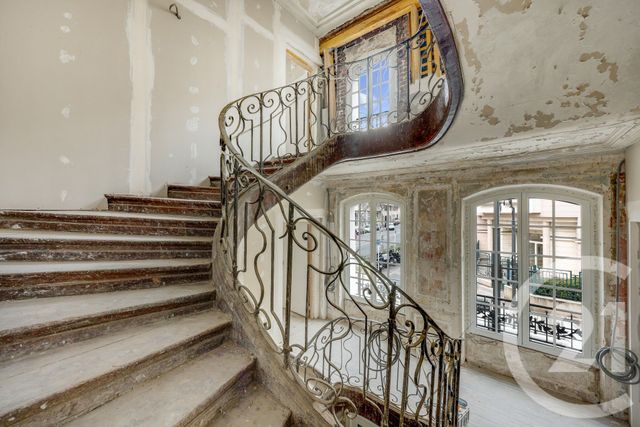 Appartement T8 à vendre - 8 pièces - 252.3 m2 - MONTROUGE - 92 - ILE-DE-FRANCE - Century 21 Côté Mairie