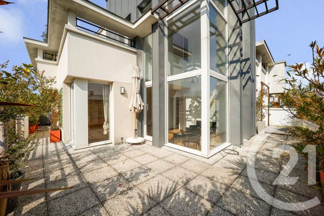 Appartement F5 à vendre - 5 pièces - 116.08 m2 - CACHAN - 94 - ILE-DE-FRANCE - Century 21 Côté Mairie