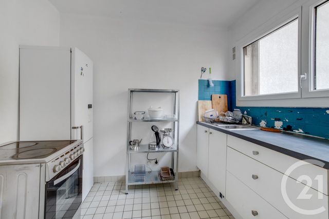 Appartement F2 à vendre - 2 pièces - 45.11 m2 - MONTROUGE - 92 - ILE-DE-FRANCE - Century 21 Côté Mairie