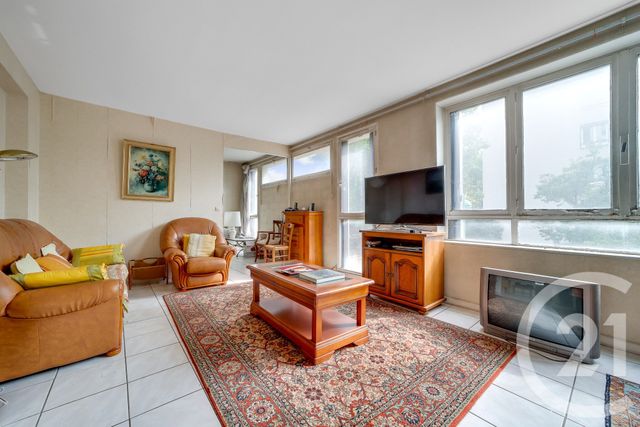 Appartement F3 à vendre - 3 pièces - 62.13 m2 - MONTROUGE - 92 - ILE-DE-FRANCE - Century 21 Côté Mairie
