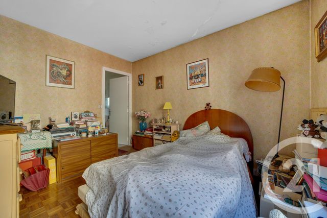 Appartement F2 à vendre - 2 pièces - 45.06 m2 - MONTROUGE - 92 - ILE-DE-FRANCE - Century 21 Côté Mairie