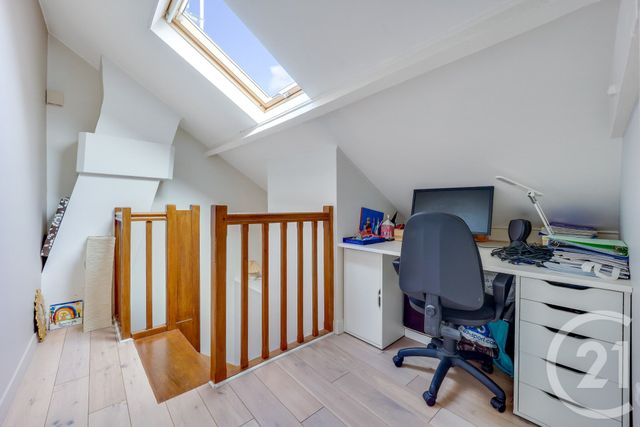 Afficher la photo en grand Appartement F6 à vendre - 6 pièces - 114.73 m2 - MONTROUGE - 92 - ILE-DE-FRANCE - Century 21 Côté Mairie