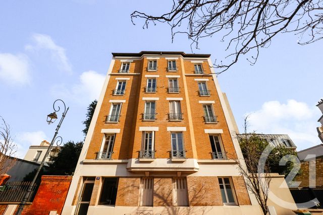 Afficher la photo en grand Appartement F6 à vendre - 6 pièces - 114.73 m2 - MONTROUGE - 92 - ILE-DE-FRANCE - Century 21 Côté Mairie