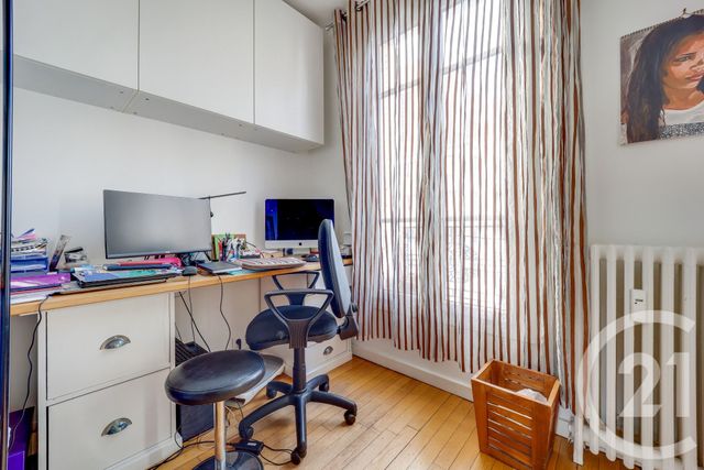 Afficher la photo en grand Appartement F6 à vendre - 6 pièces - 114.73 m2 - MONTROUGE - 92 - ILE-DE-FRANCE - Century 21 Côté Mairie