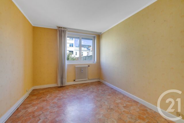 Appartement F3 à vendre - 3 pièces - 72.16 m2 - MONTROUGE - 92 - ILE-DE-FRANCE - Century 21 Côté Mairie