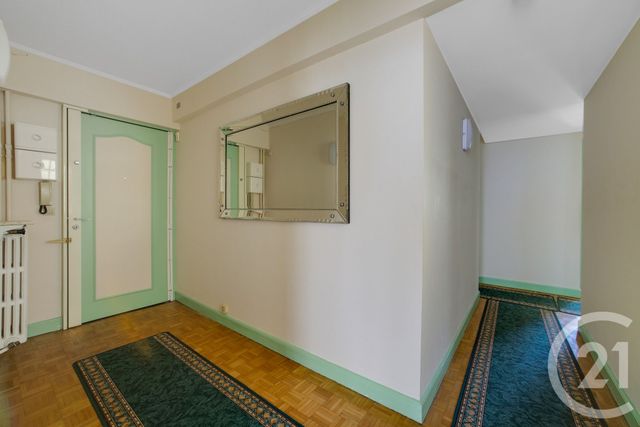 Appartement F3 à vendre - 3 pièces - 72.16 m2 - MONTROUGE - 92 - ILE-DE-FRANCE - Century 21 Côté Mairie