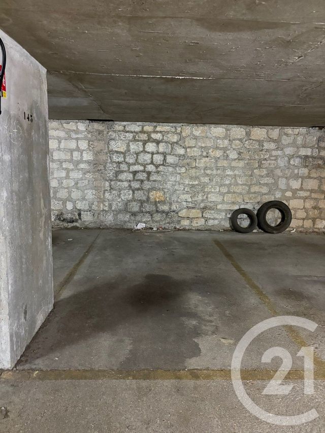 Appartement F2 à vendre - 2 pièces - 54.23 m2 - MONTROUGE - 92 - ILE-DE-FRANCE - Century 21 Côté Mairie