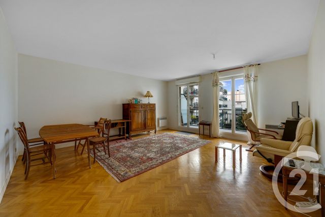 Appartement F3 à vendre - 3 pièces - 74.05 m2 - MONTROUGE - 92 - ILE-DE-FRANCE - Century 21 Côté Mairie