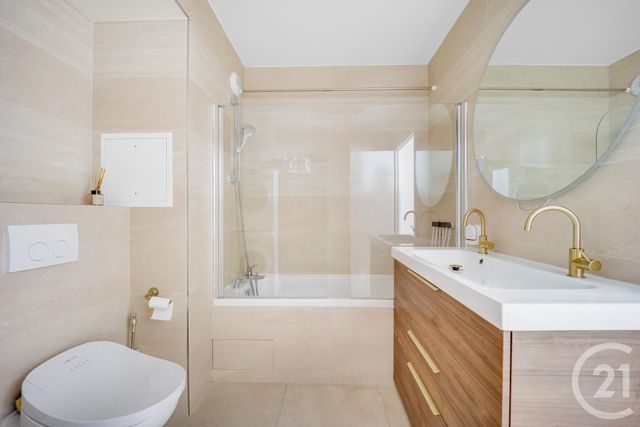 Appartement F3 à vendre - 3 pièces - 57.83 m2 - GENTILLY - 94 - ILE-DE-FRANCE - Century 21 Côté Mairie