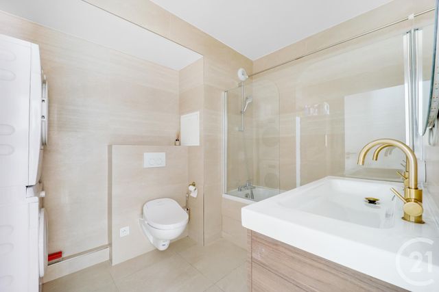 Appartement F3 à vendre - 3 pièces - 57.83 m2 - GENTILLY - 94 - ILE-DE-FRANCE - Century 21 Côté Mairie