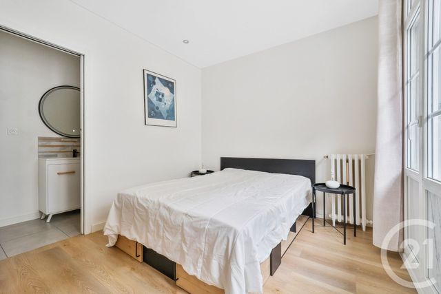 Appartement F2 à vendre - 2 pièces - 34.56 m2 - MONTROUGE - 92 - ILE-DE-FRANCE - Century 21 Côté Mairie