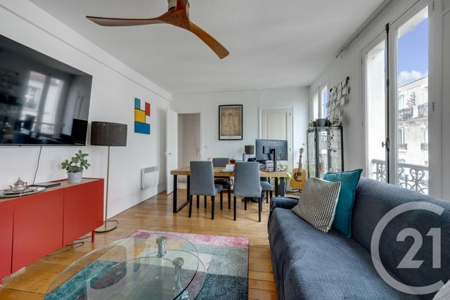 Appartement F3 à vendre - 3 pièces - 53.49 m2 - MONTROUGE - 92 - ILE-DE-FRANCE - Century 21 Côté Mairie