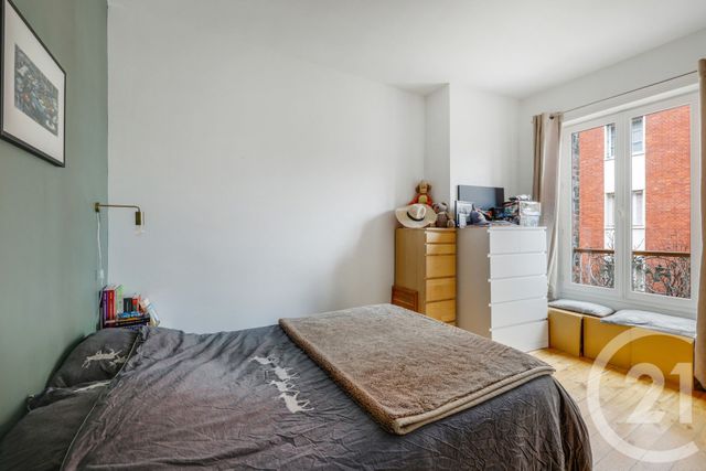 Appartement F3 à vendre - 3 pièces - 73.55 m2 - MONTROUGE - 92 - ILE-DE-FRANCE - Century 21 Côté Mairie