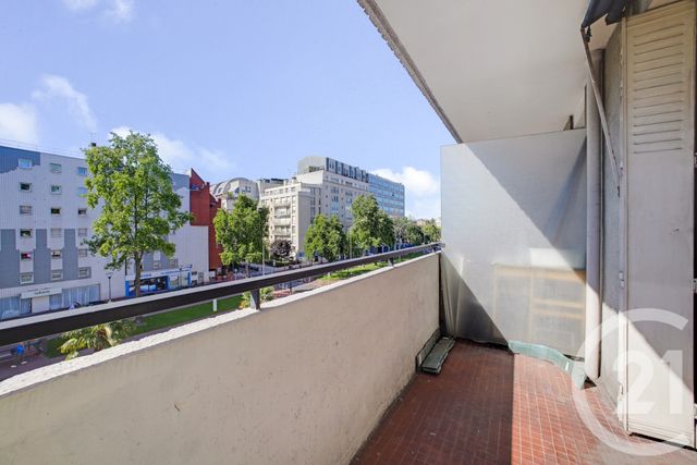 Appartement F3 à vendre - 3 pièces - 72.16 m2 - MONTROUGE - 92 - ILE-DE-FRANCE - Century 21 Côté Mairie