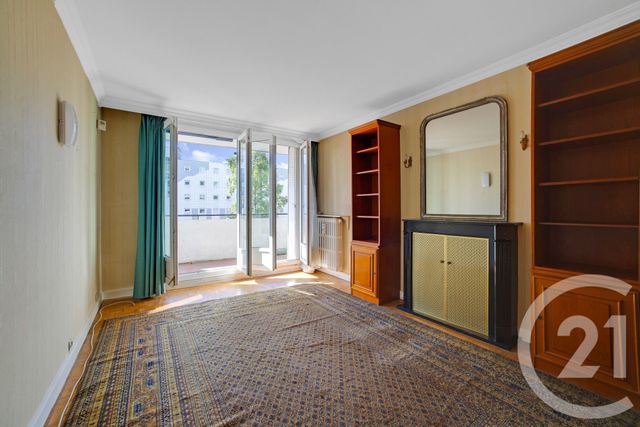 Appartement F3 à vendre - 3 pièces - 72.16 m2 - MONTROUGE - 92 - ILE-DE-FRANCE - Century 21 Côté Mairie