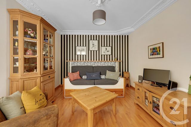 Appartement F2 à vendre - 2 pièces - 40.0 m2 - MONTROUGE - 92 - ILE-DE-FRANCE - Century 21 Côté Mairie