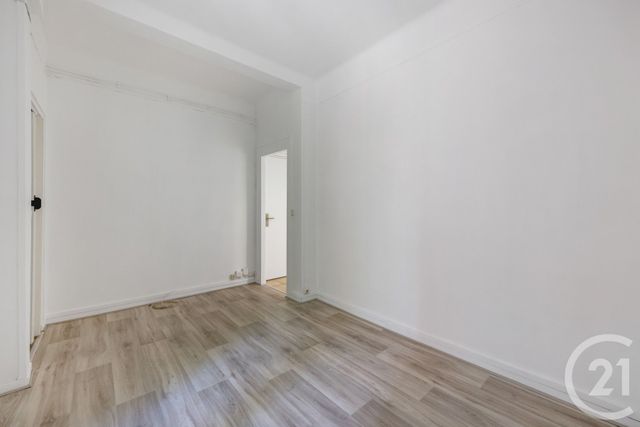 Appartement F1 à vendre - 1 pièce - 18.13 m2 - MONTROUGE - 92 - ILE-DE-FRANCE - Century 21 Côté Mairie