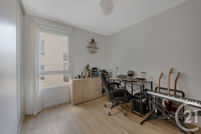 Appartement F3 à vendre - 3 pièces - 59.54 m2 - BAGNEUX - 92 - ILE-DE-FRANCE - Century 21 Côté Mairie