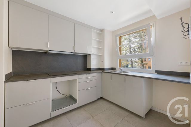 Appartement F4 à vendre - 4 pièces - 87.56 m2 - MONTROUGE - 92 - ILE-DE-FRANCE - Century 21 Côté Mairie