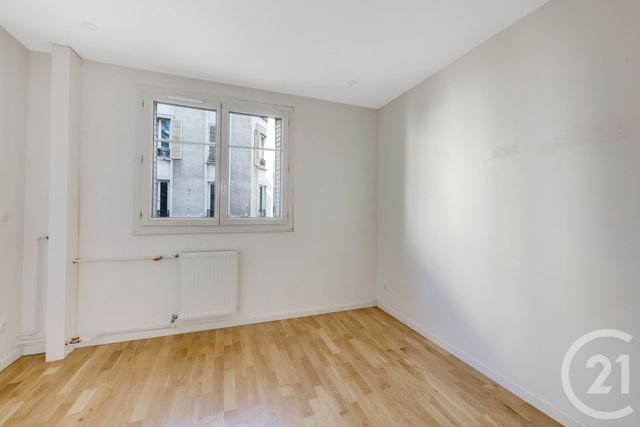 Appartement F4 à vendre - 4 pièces - 87.56 m2 - MONTROUGE - 92 - ILE-DE-FRANCE - Century 21 Côté Mairie