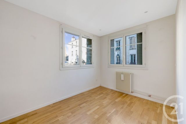 Appartement F4 à vendre - 4 pièces - 87.56 m2 - MONTROUGE - 92 - ILE-DE-FRANCE - Century 21 Côté Mairie