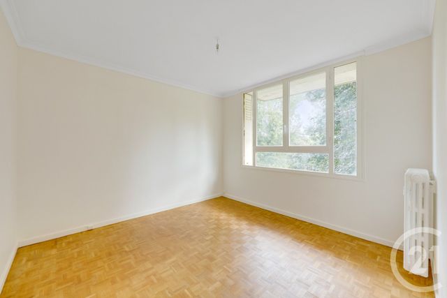 Appartement F3 à vendre - 3 pièces - 73.05 m2 - CHATILLON - 92 - ILE-DE-FRANCE - Century 21 Côté Mairie