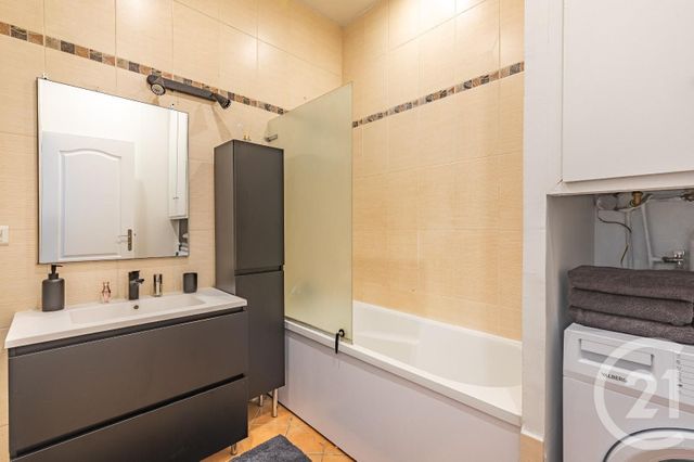 Appartement F2 à vendre - 2 pièces - 44.51 m2 - GENTILLY - 94 - ILE-DE-FRANCE - Century 21 Côté Mairie