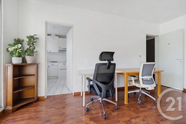 Appartement F1 à vendre - 1 pièce - 29.46 m2 - MONTROUGE - 92 - ILE-DE-FRANCE - Century 21 Côté Mairie