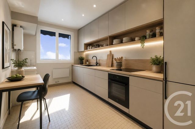 Appartement F3 à vendre - 3 pièces - 57.53 m2 - MONTROUGE - 92 - ILE-DE-FRANCE - Century 21 Côté Mairie