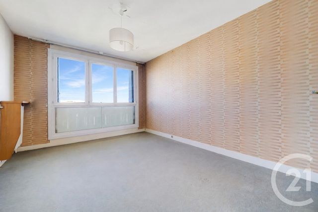 Appartement F3 à vendre - 3 pièces - 57.53 m2 - MONTROUGE - 92 - ILE-DE-FRANCE - Century 21 Côté Mairie