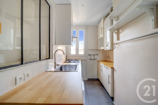 Appartement F3 à vendre - 3 pièces - 47.46 m2 - MONTROUGE - 92 - ILE-DE-FRANCE - Century 21 Côté Mairie