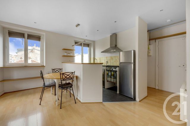 Appartement F3 à vendre - 3 pièces - 58.73 m2 - MONTROUGE - 92 - ILE-DE-FRANCE - Century 21 Côté Mairie