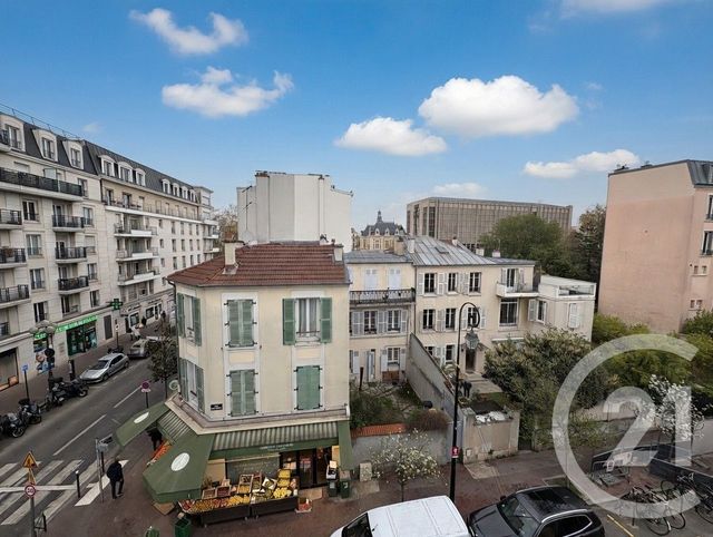Appartement F3 à vendre - 3 pièces - 58.73 m2 - MONTROUGE - 92 - ILE-DE-FRANCE - Century 21 Côté Mairie